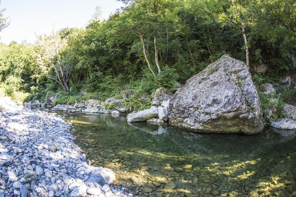 Гостьовий будинок Ponte Del Vegnuti Фівіццано Екстер'єр фото